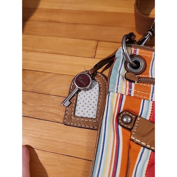 FOSSIL Crossbody Bag Striped Canvas Shoulder Purse Boho Floral Hippie Key - Picture 3 of 6